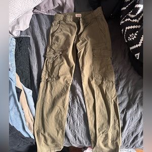 Women cargos